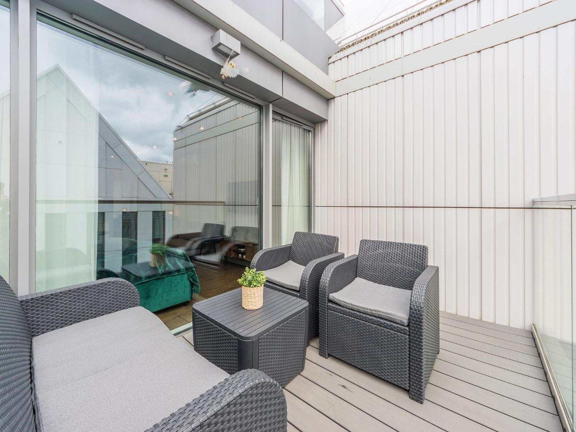 Flatbook - City Center Apartments Granaria With Parking Гданьск Номер фото